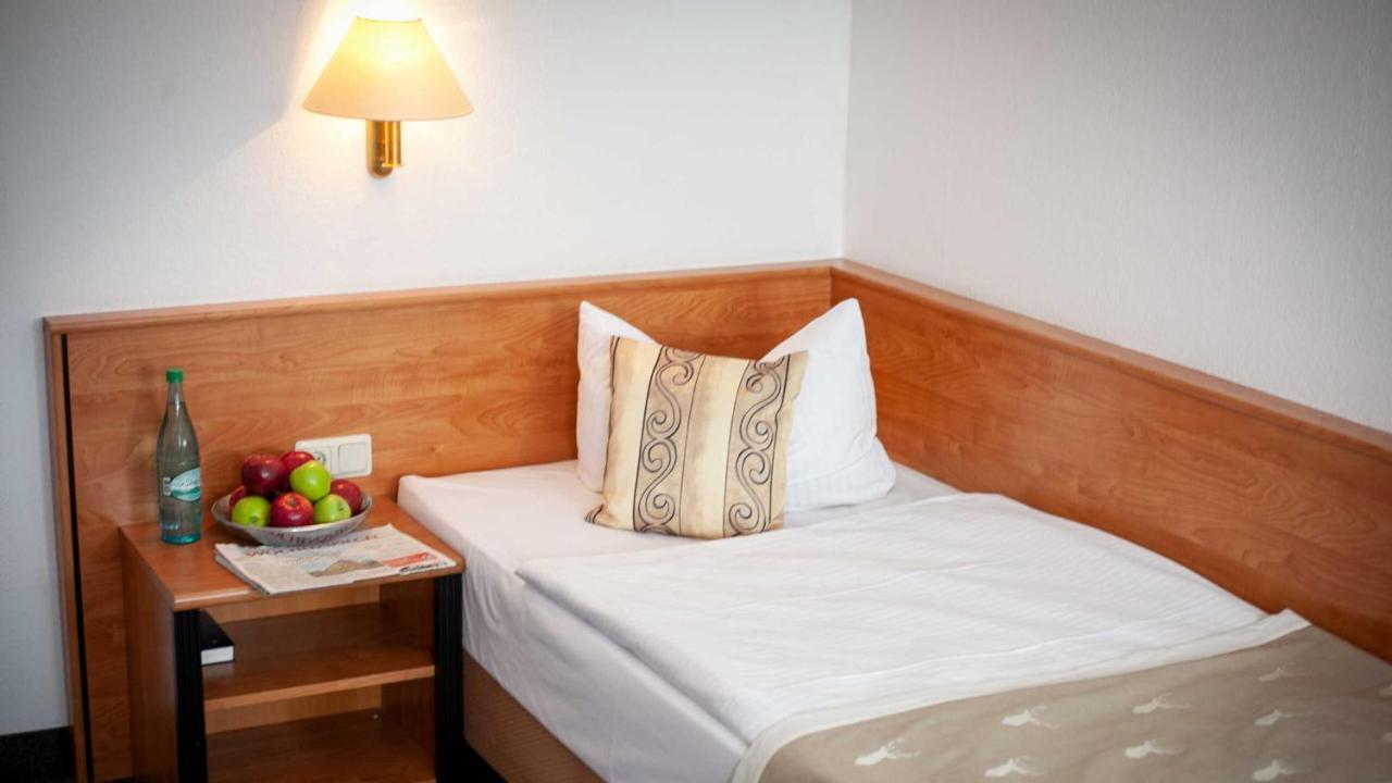 Hotel & Restaurant Zum Hirsch Romhild 외부 사진