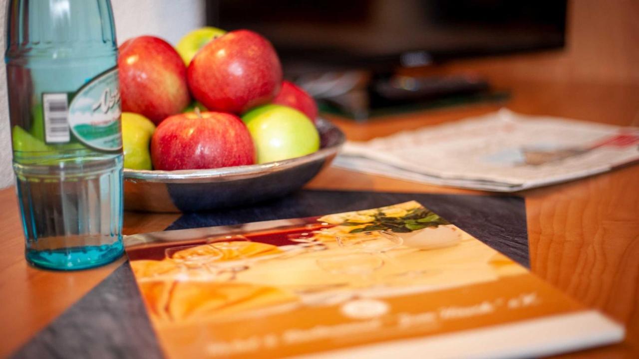 Hotel & Restaurant Zum Hirsch Romhild 외부 사진