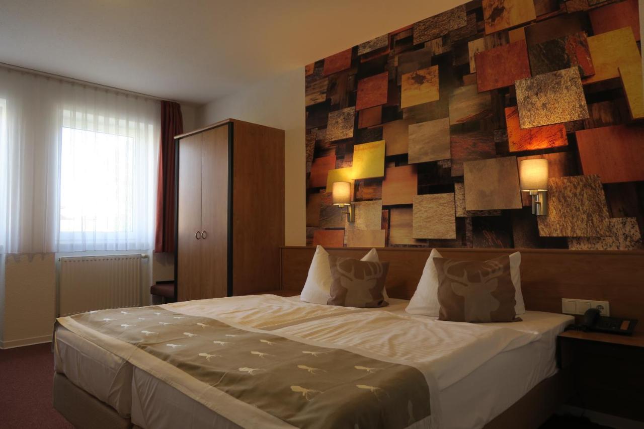 Hotel & Restaurant Zum Hirsch Romhild 외부 사진